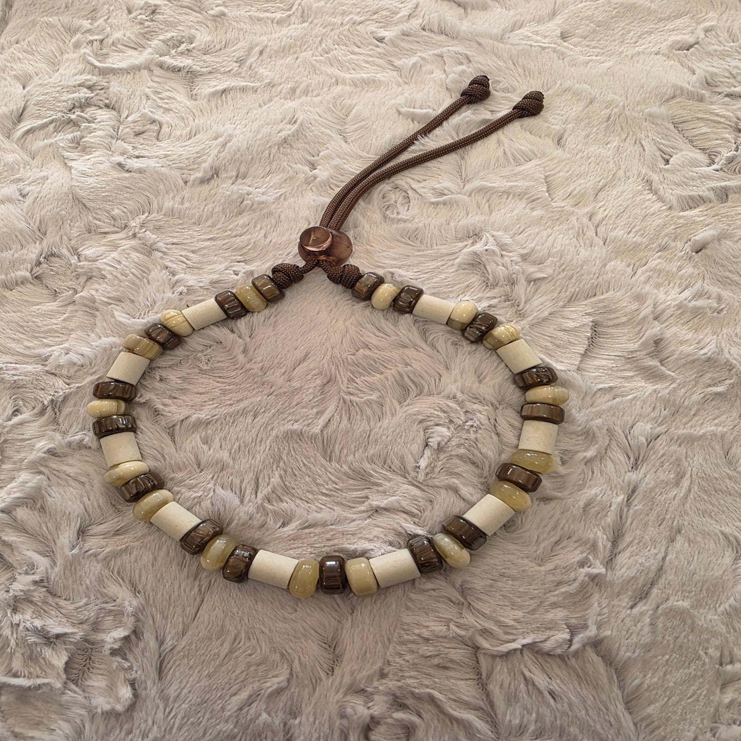 Halsband mit EM-Keramik für mittelgrosse Hunde M