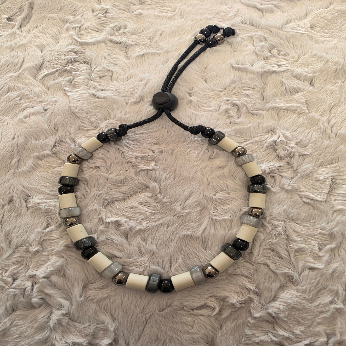 Halsband mit EM-Keramik für mittelgrosse Hunde M
